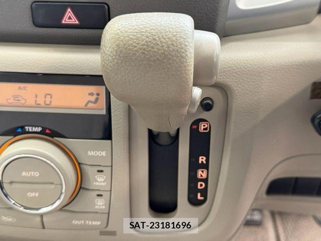 Suzuki SPACIA 2013-06 8661659-9