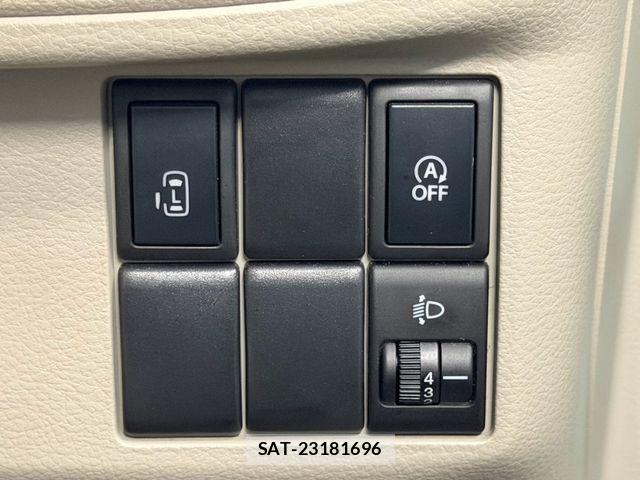 Suzuki SPACIA 2013-06 8661659-11
