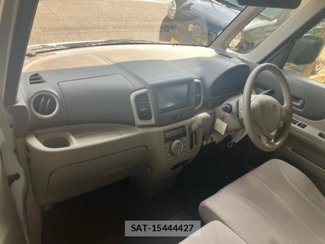 Suzuki SPACIA 2013-10 8661671-9