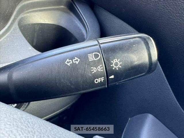Suzuki SPACIA 2015-09 8661661-25