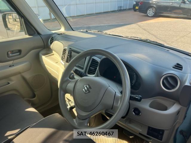 Suzuki SPACIA 2013-08 8661674-9