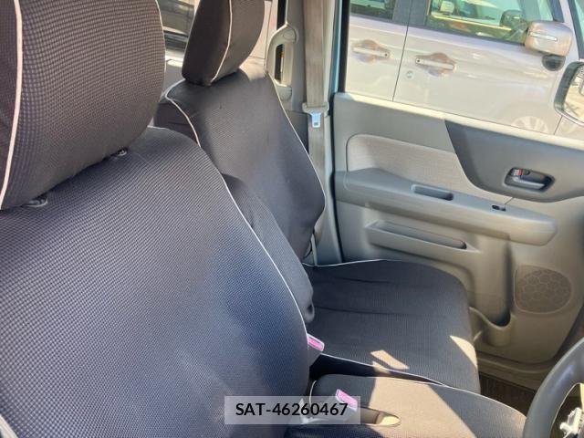 Suzuki SPACIA 2013-08 8661674-10