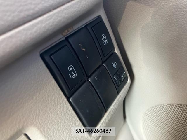 Suzuki SPACIA 2013-08 8661674-19
