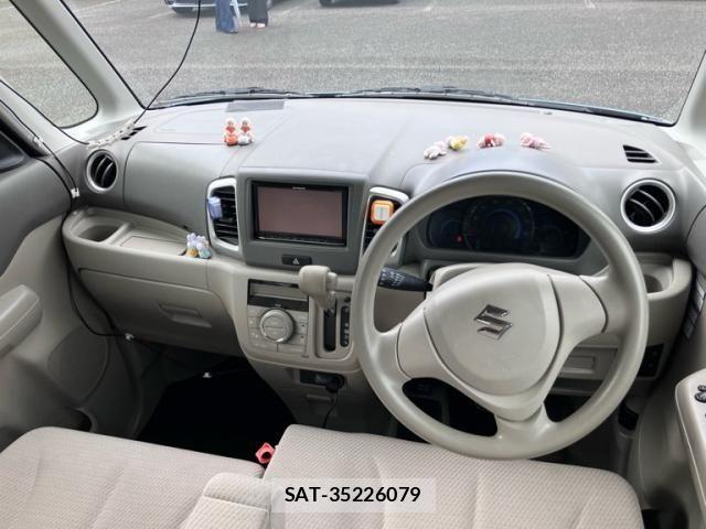 Suzuki SPACIA 2013-05 8661673-11