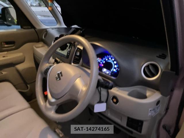 Suzuki SPACIA 2013-11 8661675-11