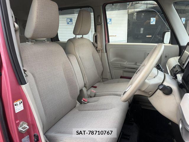 Suzuki SPACIA 2018-03 8661658-11