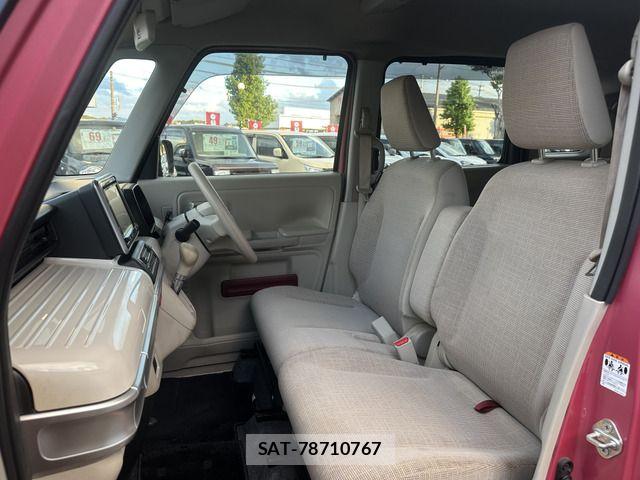 Suzuki SPACIA 2018-03 8661658-13