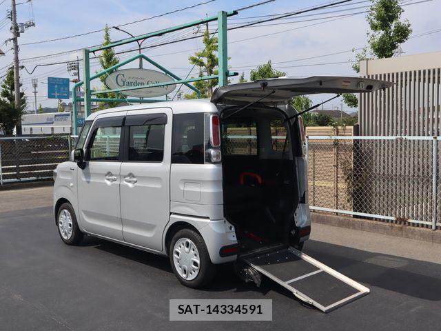 Suzuki SPACIA 2022-11 8661651-1