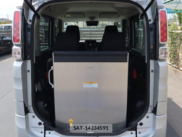 Suzuki SPACIA 2022-11 8661651-2