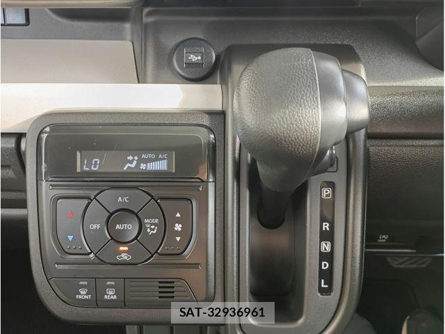 Suzuki SPACIA 2025-01 8661656-13