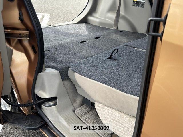 Suzuki SPACIA 2013-08 8661670-12