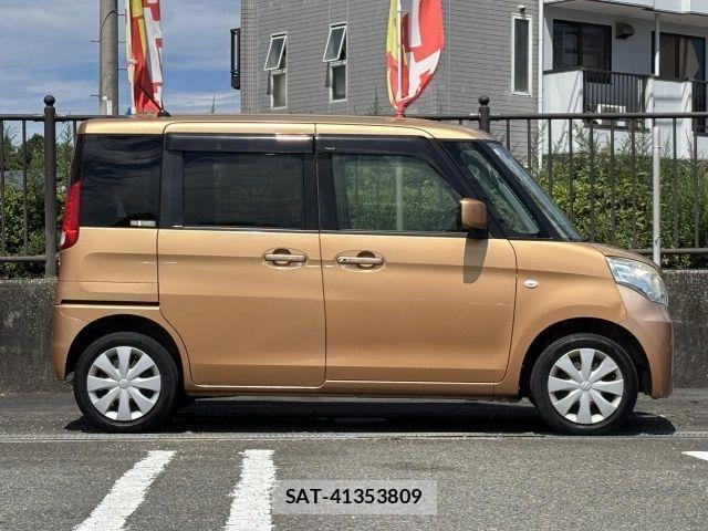 Suzuki SPACIA 2013-08 8661670-21