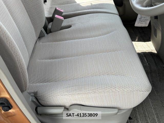 Suzuki SPACIA 2013-08 8661670-5