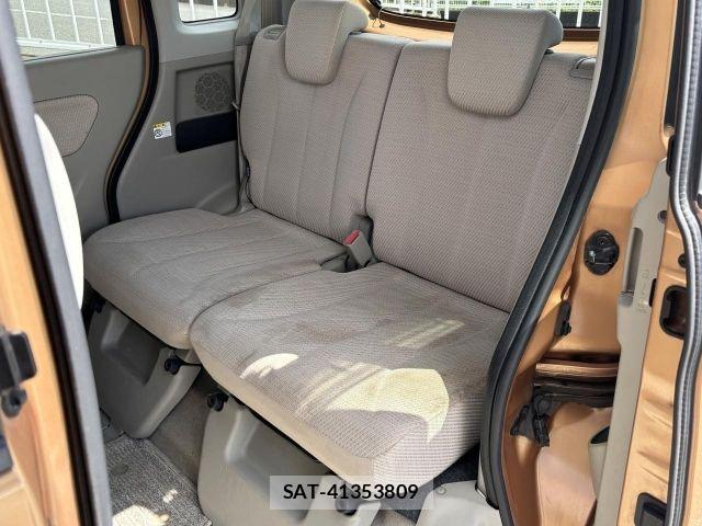 Suzuki SPACIA 2013-08 8661670-8
