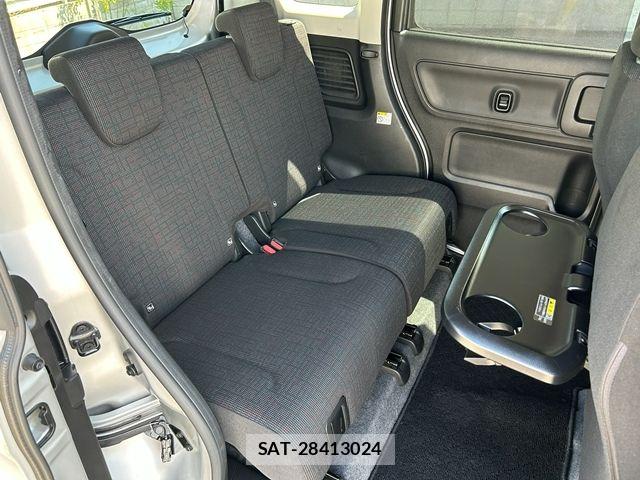 Suzuki SPACIA 2022-07 8686601-17