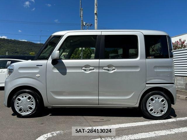 Suzuki SPACIA 2022-07 8686601-4