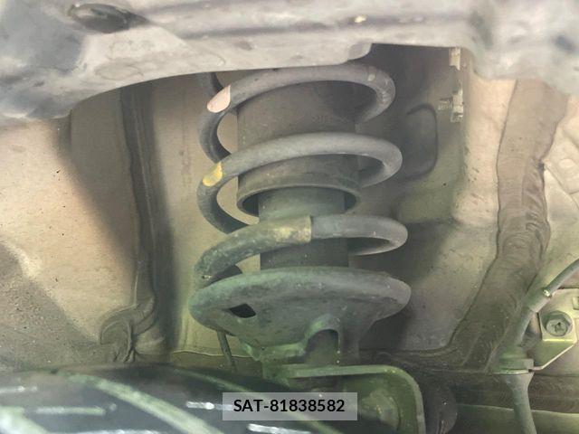 Suzuki SPACIA 2013-12 8686605-19