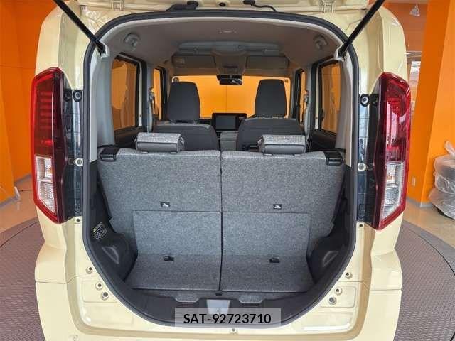 Suzuki SPACIA 2023-11 8686596-16