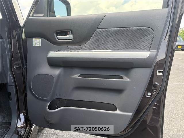 Suzuki SPACIA 2014-06 8686603-12