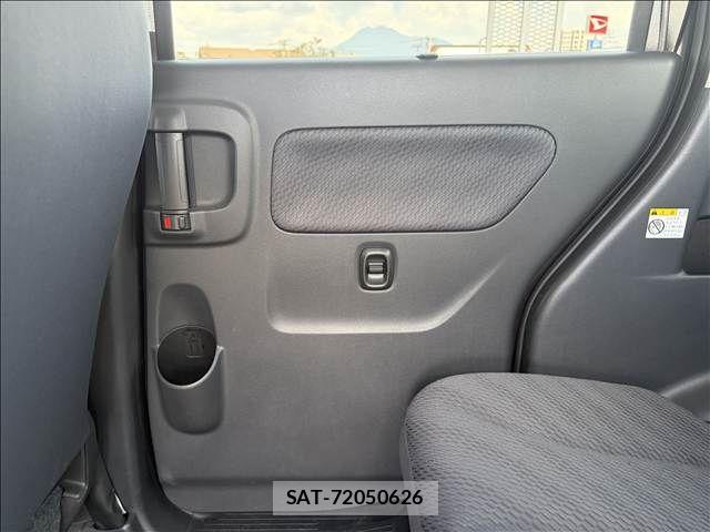 Suzuki SPACIA 2014-06 8686603-22