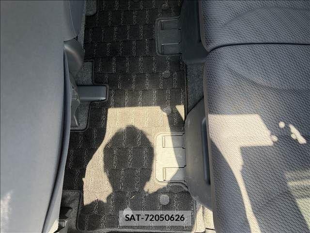 Suzuki SPACIA 2014-06 8686603-26