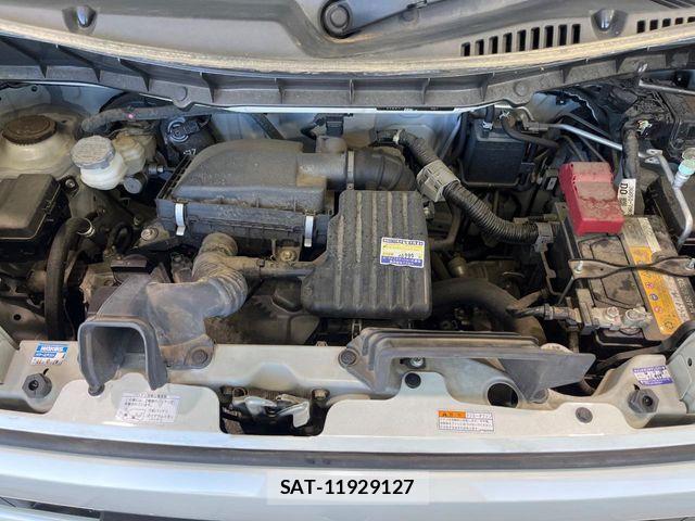 Suzuki SPACIA 2019-09 8686595-17