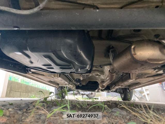 Suzuki SPACIA 2013-03 8745946-9