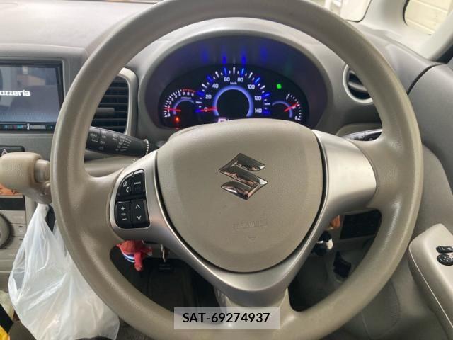 Suzuki SPACIA 2013-03 8745946-14