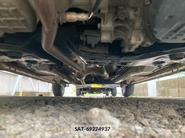 Suzuki SPACIA 2013-03 8745946-8