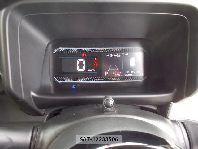 Suzuki SPACIA 2025-04 8745929-9