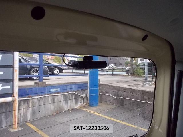 Suzuki SPACIA 2025-04 8745929-23