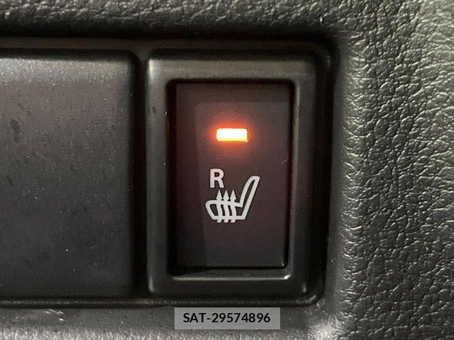 Suzuki SPACIA 2018-11 8745933-4