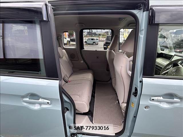 Suzuki SPACIA 2019-01 8745934-6