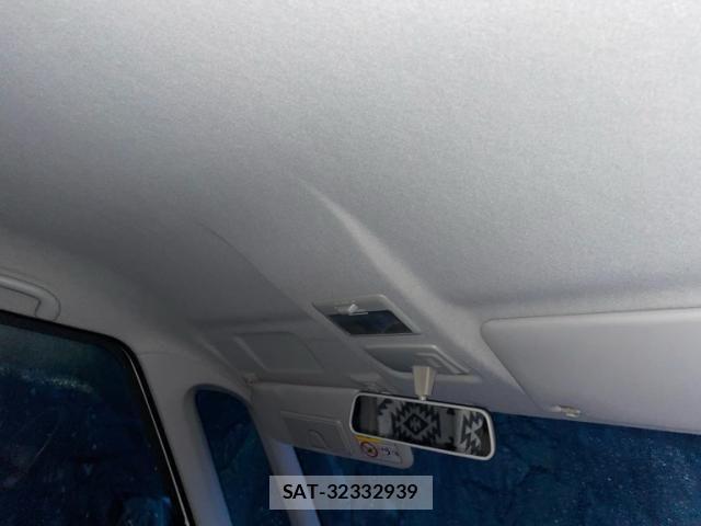Suzuki SPACIA 2015-09 8745948-12