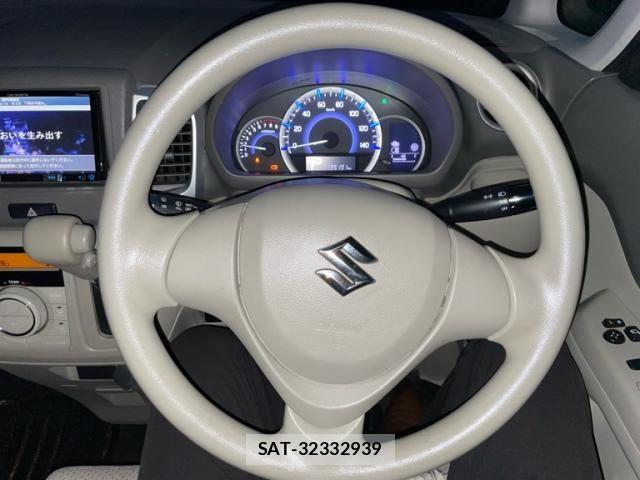 Suzuki SPACIA 2015-09 8745948-15