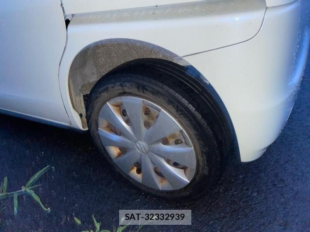 Suzuki SPACIA 2015-09 8745948-5