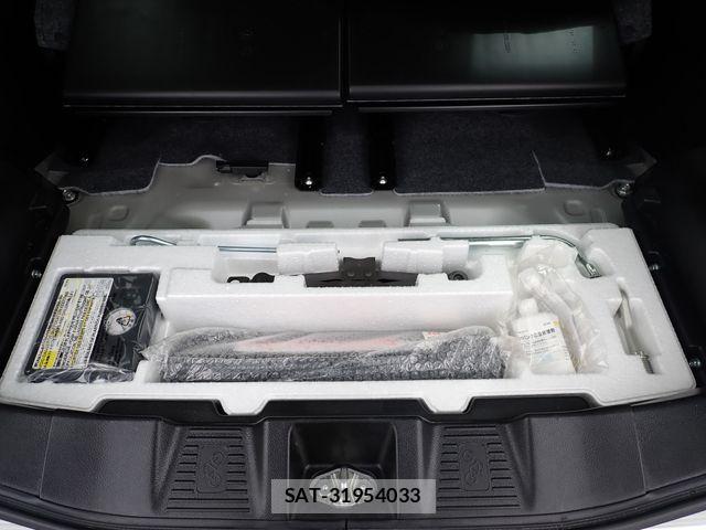 Suzuki SPACIA 2022-07 8745940-17