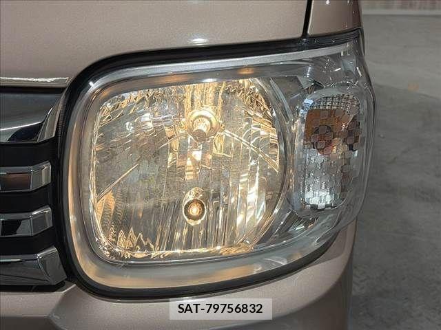 Suzuki SPACIA 2022-04 8745932-11