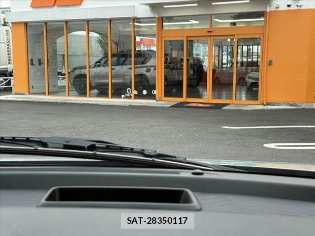 Suzuki SPACIA 2019-01 8745936-28