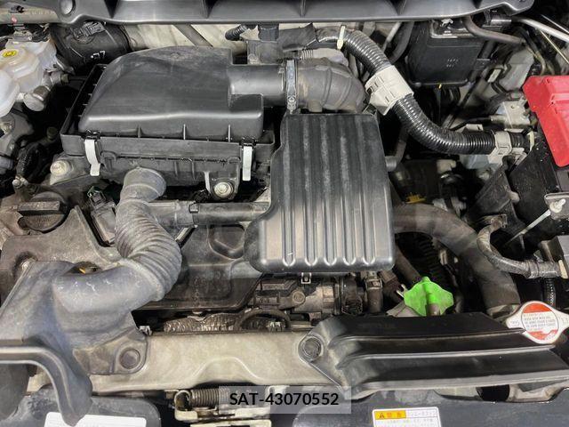 Suzuki SPACIA 2019-10 8745939-17