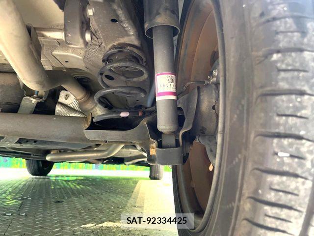 Suzuki SPACIA 2018-03 8745935-19