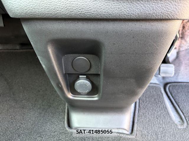 Suzuki SPACIA 2020-02 8745943-23