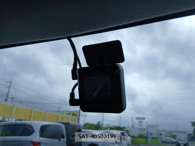 Suzuki SPACIA 2014-01 8797525-14