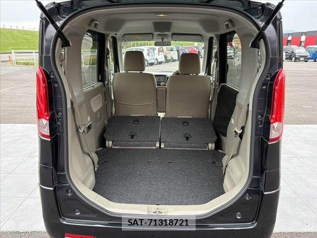 Suzuki SPACIA 2013-08 8831683-20