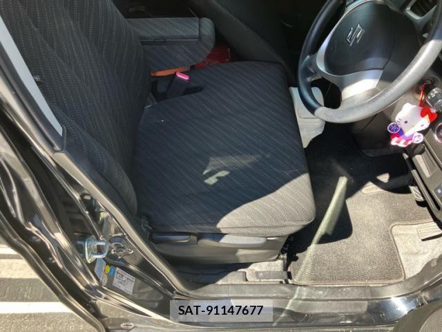 Suzuki SPACIA 2017-07 8831682-6