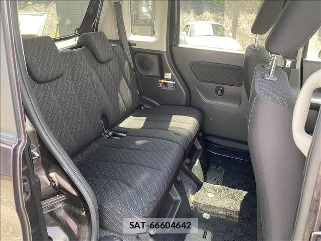 Suzuki SPACIA 2017-11 8831684-13