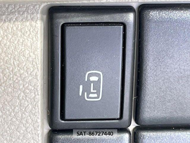 Suzuki SPACIA 2013-04 8850680-3