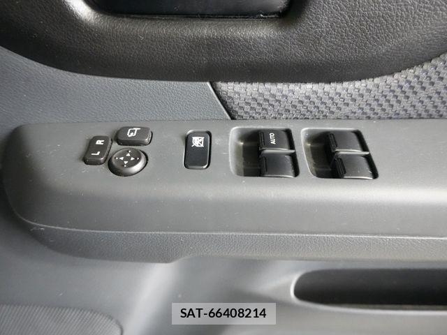 Suzuki SPACIA 2016-06 8850682-16