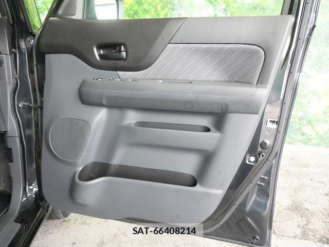 Suzuki SPACIA 2016-06 8850682-22