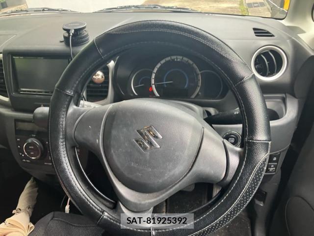 Suzuki SPACIA 2016-11 8850681-15